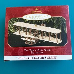 Hallmark Keepsake Ornament - The Flight at Kitty Hawk